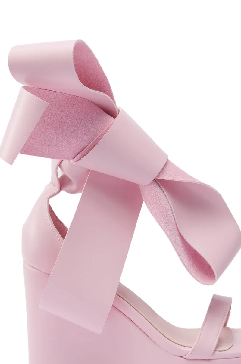 AZALEA WANG EMEKA PINK PLATFORM SANDAL WITH BOW