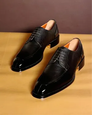 Black split toe derby