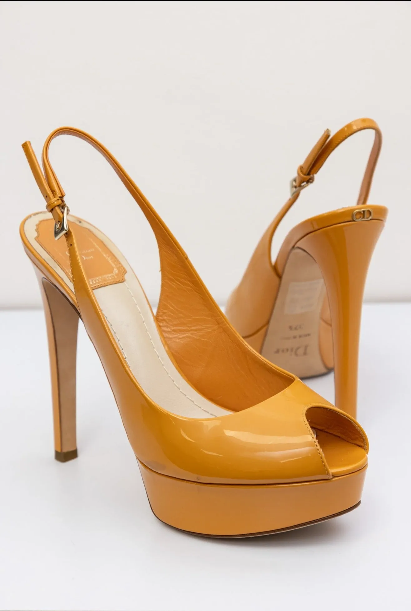 CHRISTIAN DIOR Orange Sling-back Open-toed Pumps