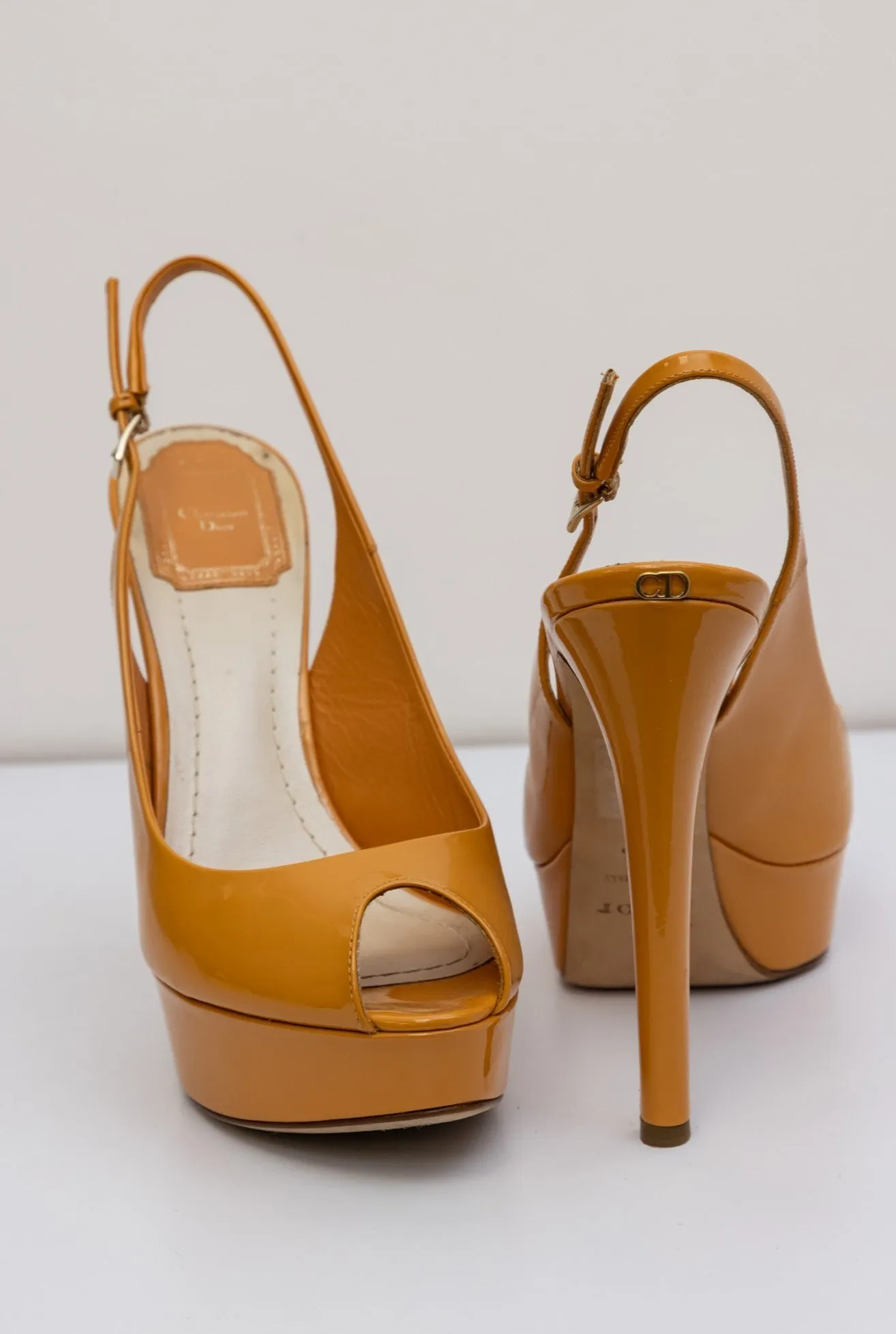 CHRISTIAN DIOR Orange Sling-back Open-toed Pumps