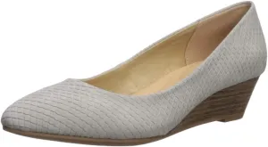 CL by Chinese Laundry Women's Alyce Pump