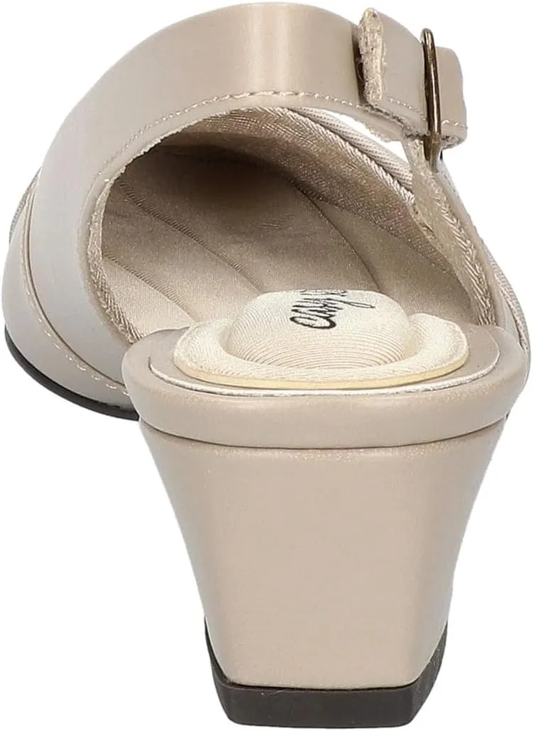 Easy Street Women's Bates Pump