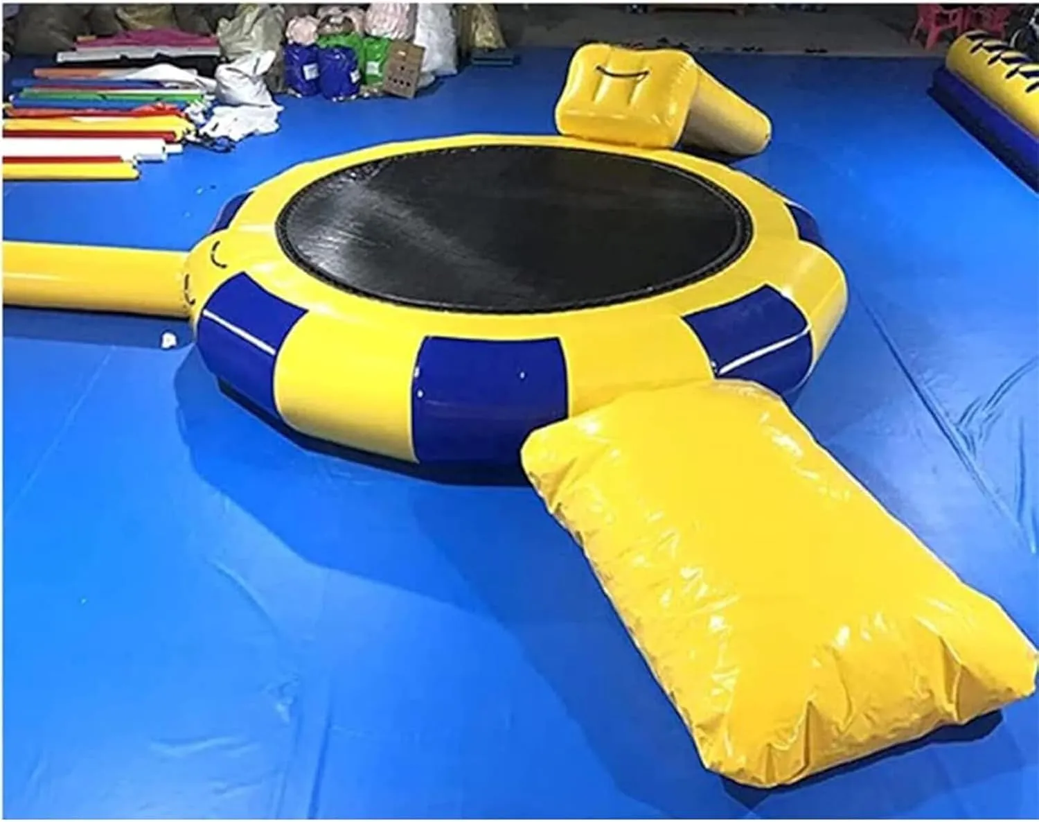 Inflatable Water Lake Trampoline, Inflatable Bounce Swimming Platform with Slide Tube and Diving Pillow Bag, Water Park Water Floating Toys for Adults and Kids