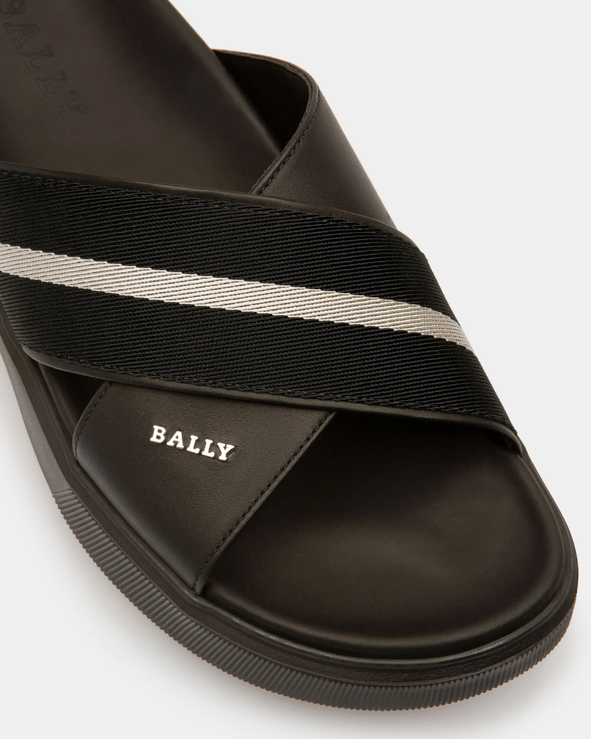 Jake Leather Sandals In Black