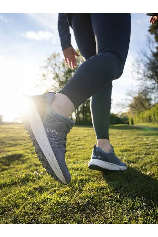 LeMieux Trax-Lite Trainer Jay Blue