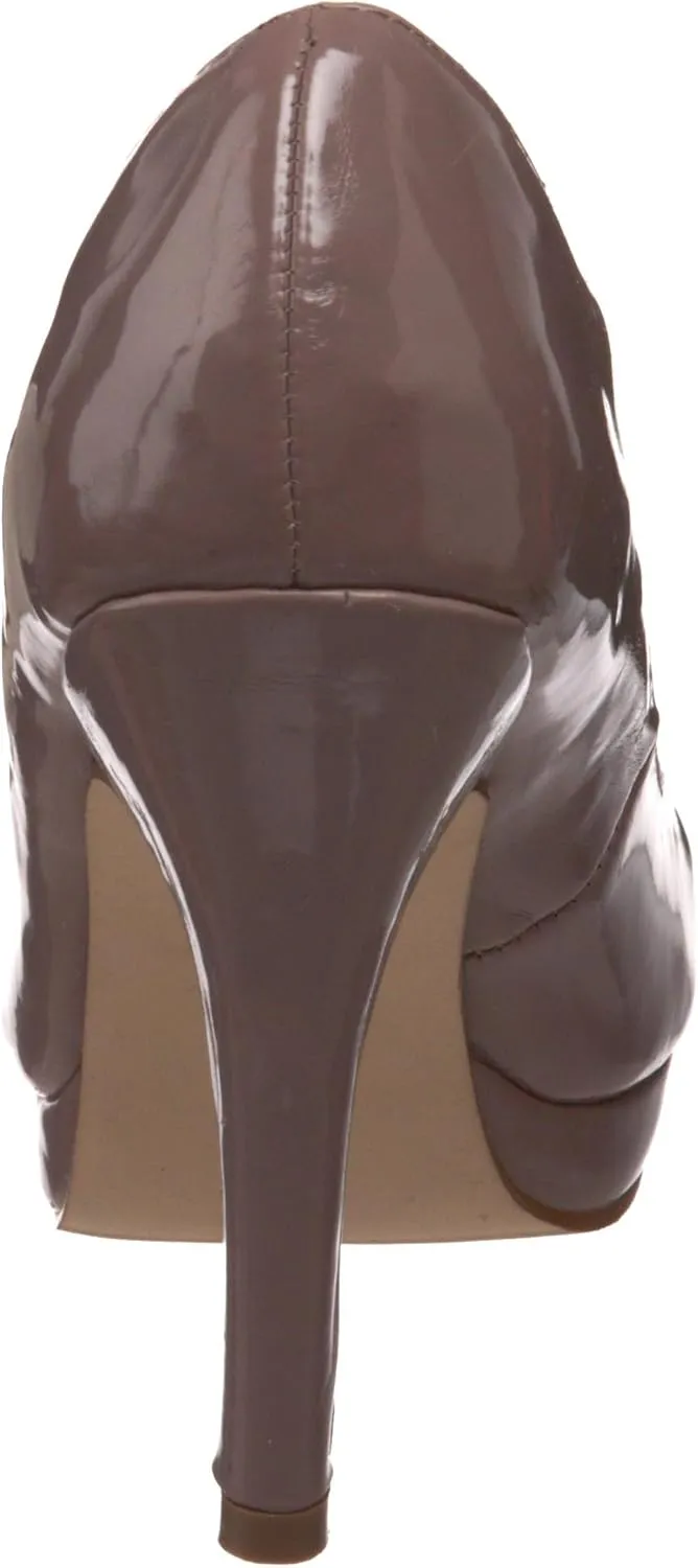 Madden Girl Women's Fawwn