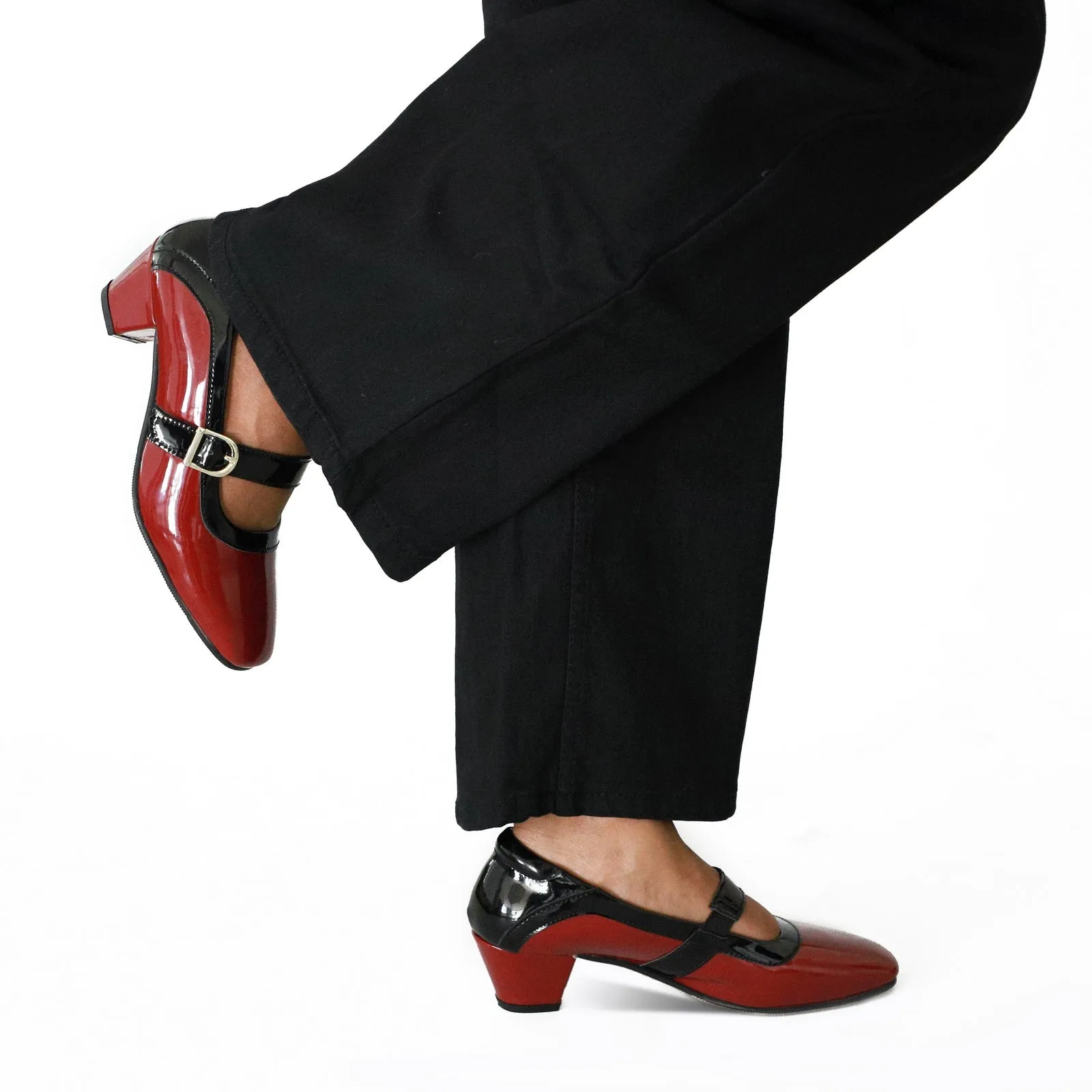 NICHE Women French Wine-Black Low Heel Pumps