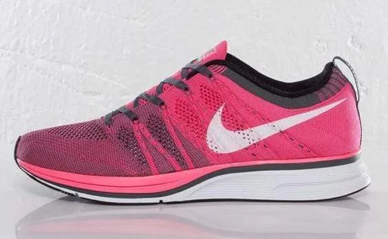 Nike Flyknit Trainer  Pink Flash
