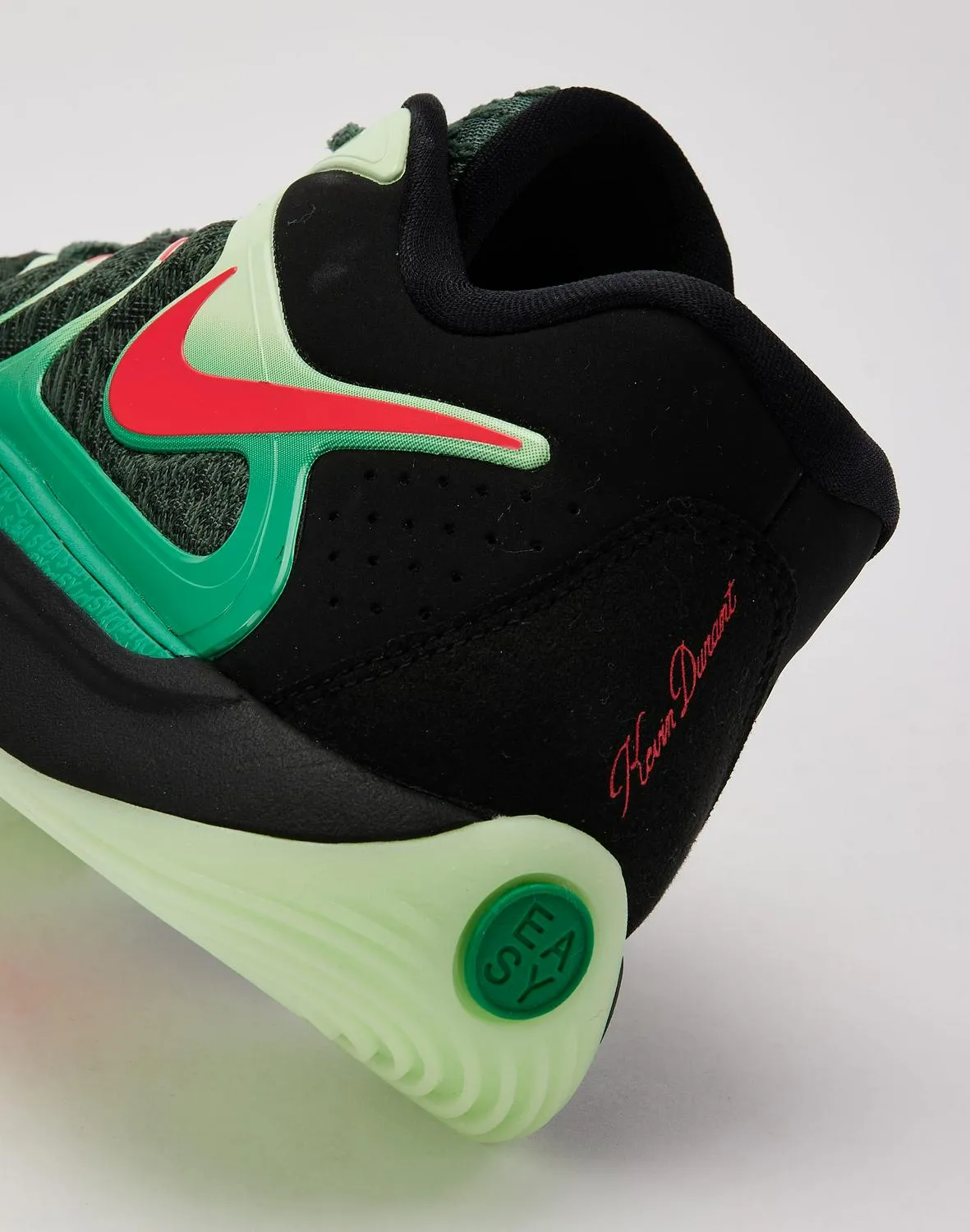 Nike KD17 Mesh Upper KD Logo Black Green Red Shoe Sneaker Trainer
