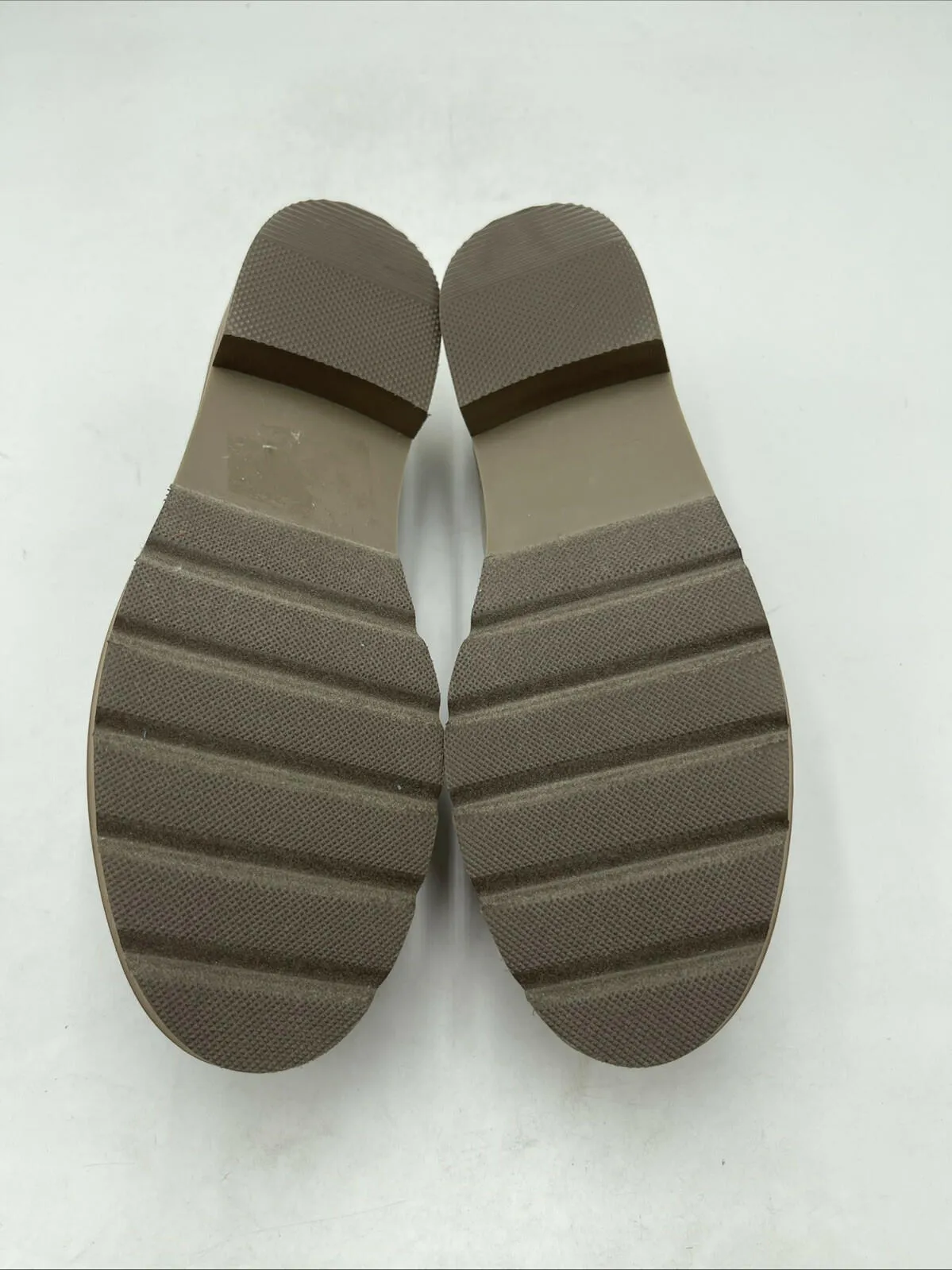 NWOB Anne Klein Everly Penny Loafer Women's Gray Size 6.5M