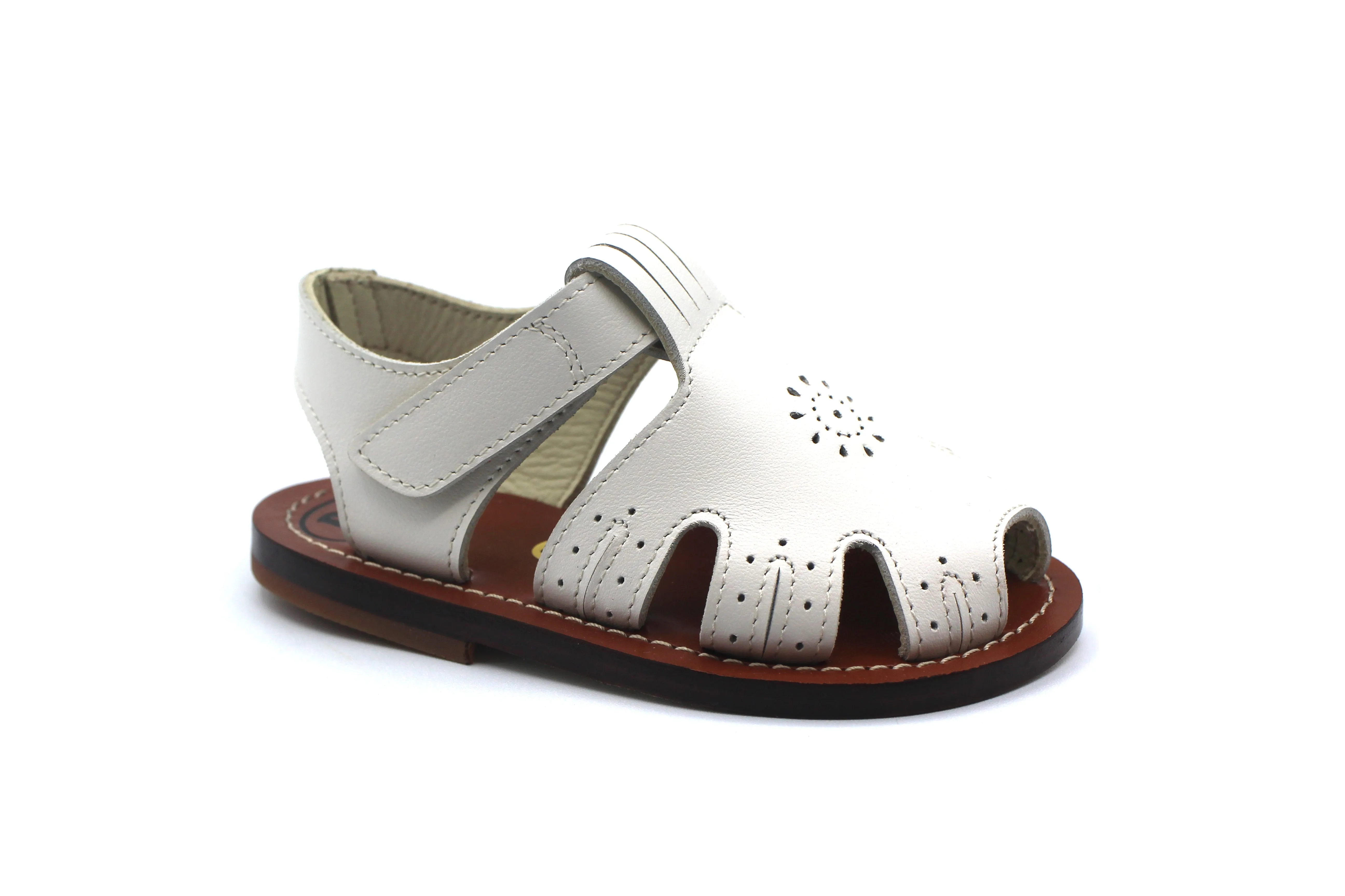 Pepe Cream Closed Sandal