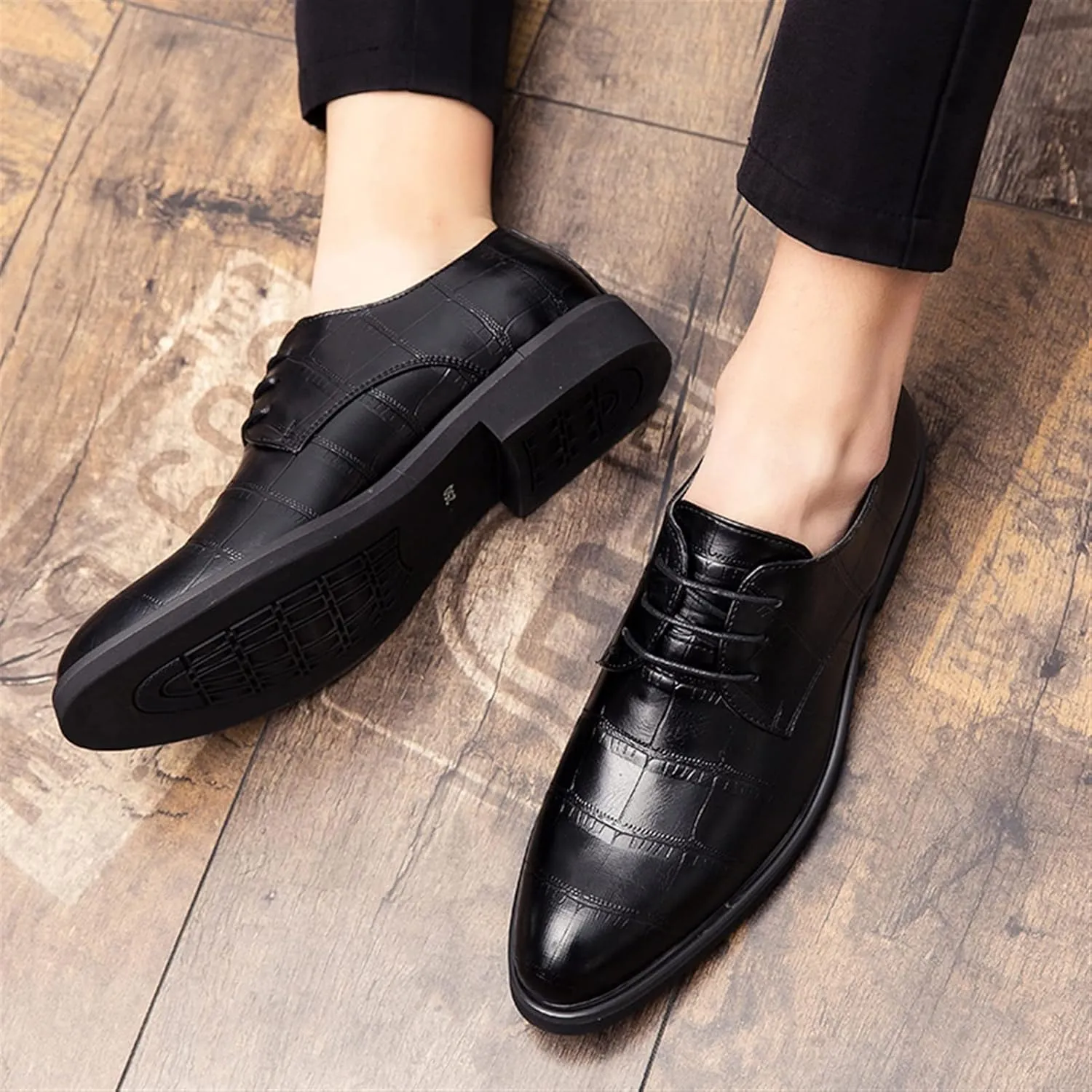 Single Season Formal Shoes for Men Lace Up Plaid Round Burnished Toe Derby Shoes Faux Leather Rubber Sole Block Heel Anti-Slip Classic Very Popular Among Young People