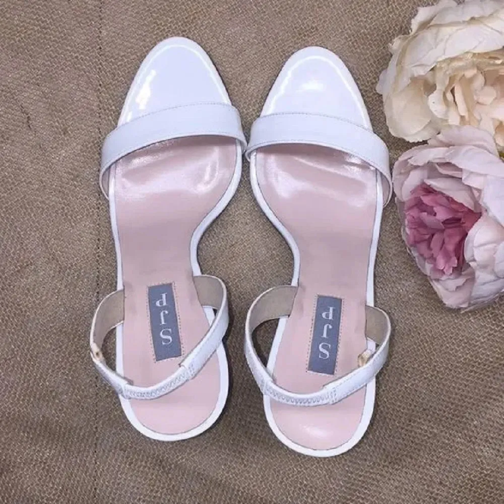 SJP White Leather Heeled Sandals 39.5M