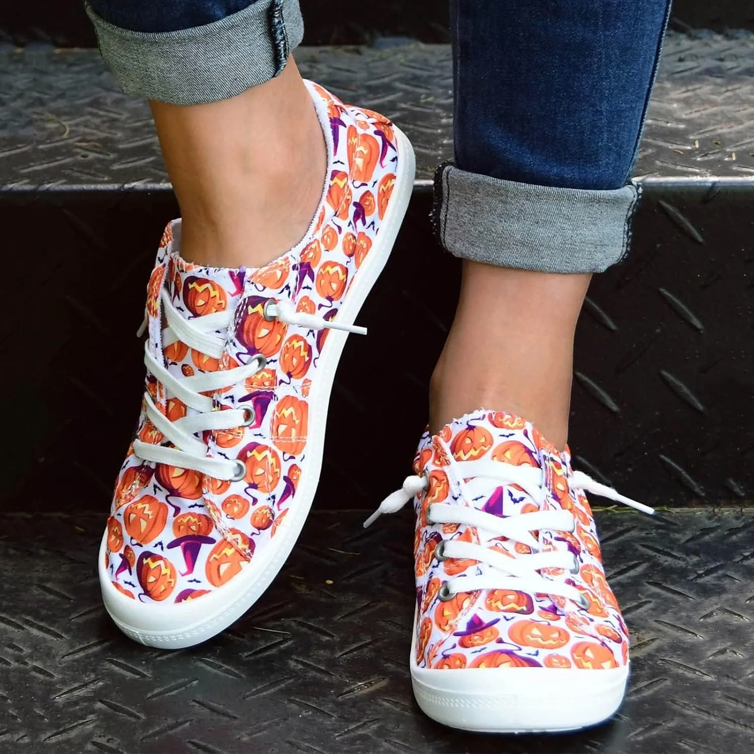 Women's Halloween Canvas Shoes Casual Slip On Loafers Skull Pumpkin Printed Low Top Canvas Sneakers Soft Sole Comfort Flat Tennis Walking Shoes