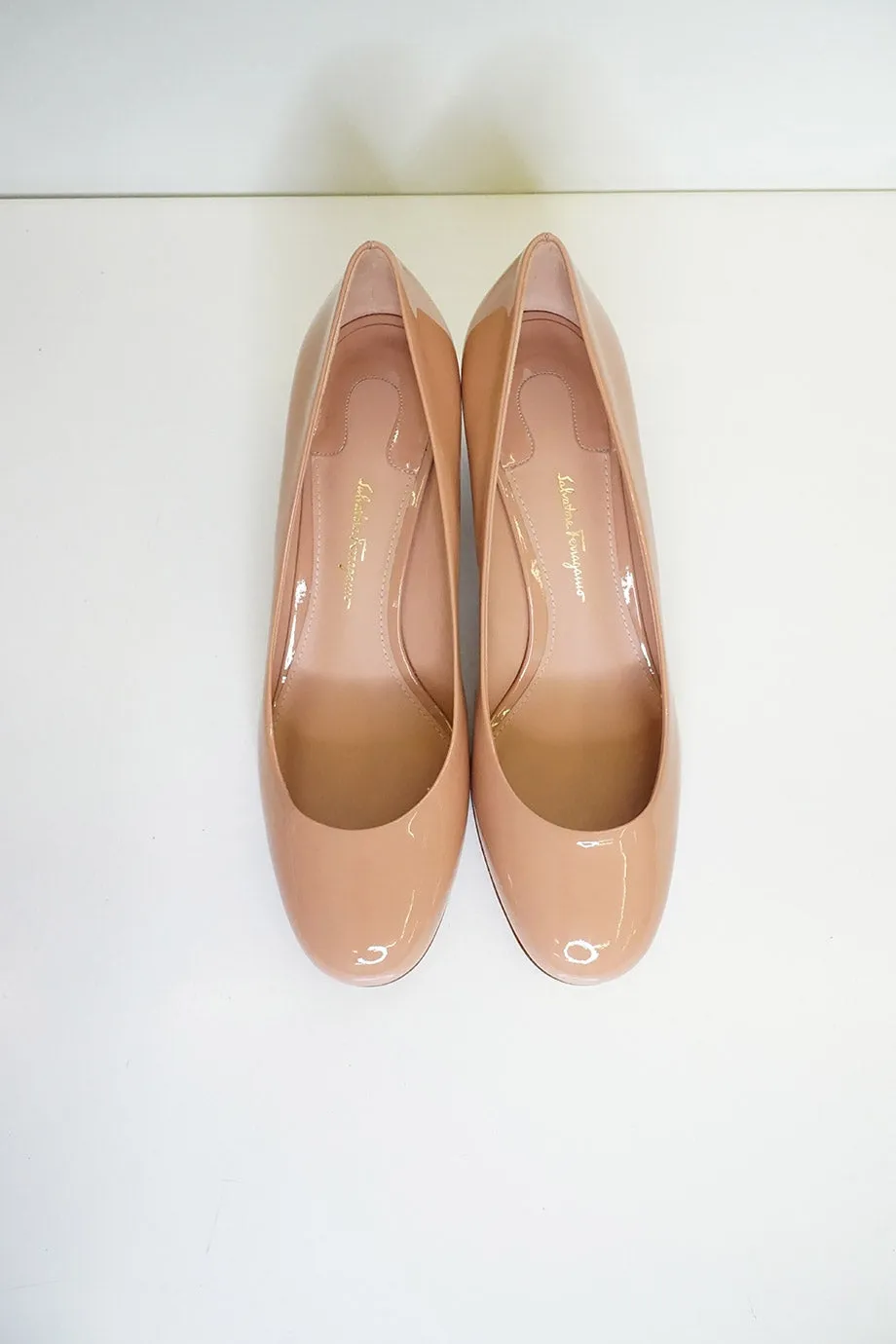 [WS4860] Salvatore Ferragamo | Low Heel Pump