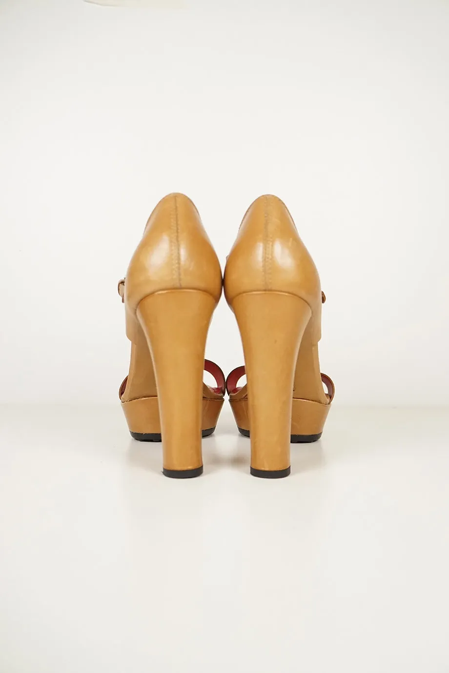 [WS5239] Tod's | Platform pump