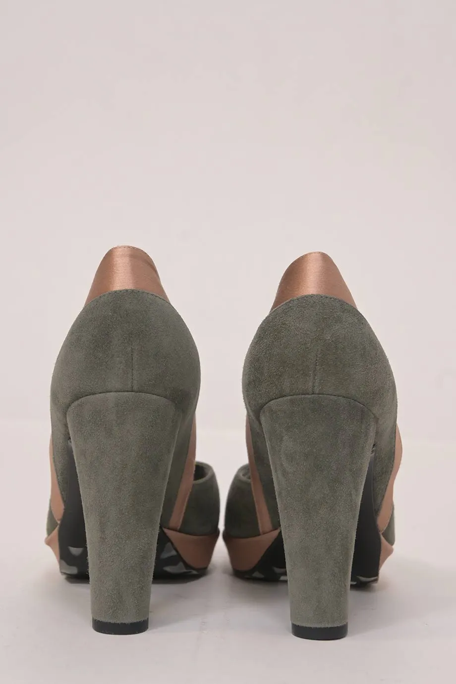 [WS7657] Hermès | Platform pump