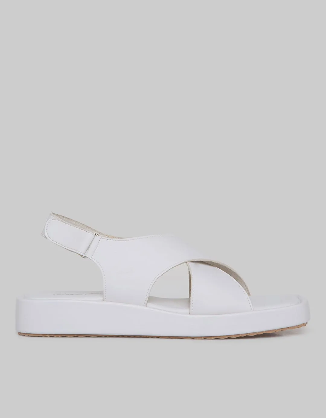Yongki Komaladi Sandal Open Toe